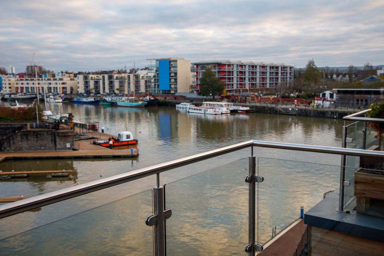 The Boat House Apartment By Cliftonvalley Apartments Bristol Exteriör bild