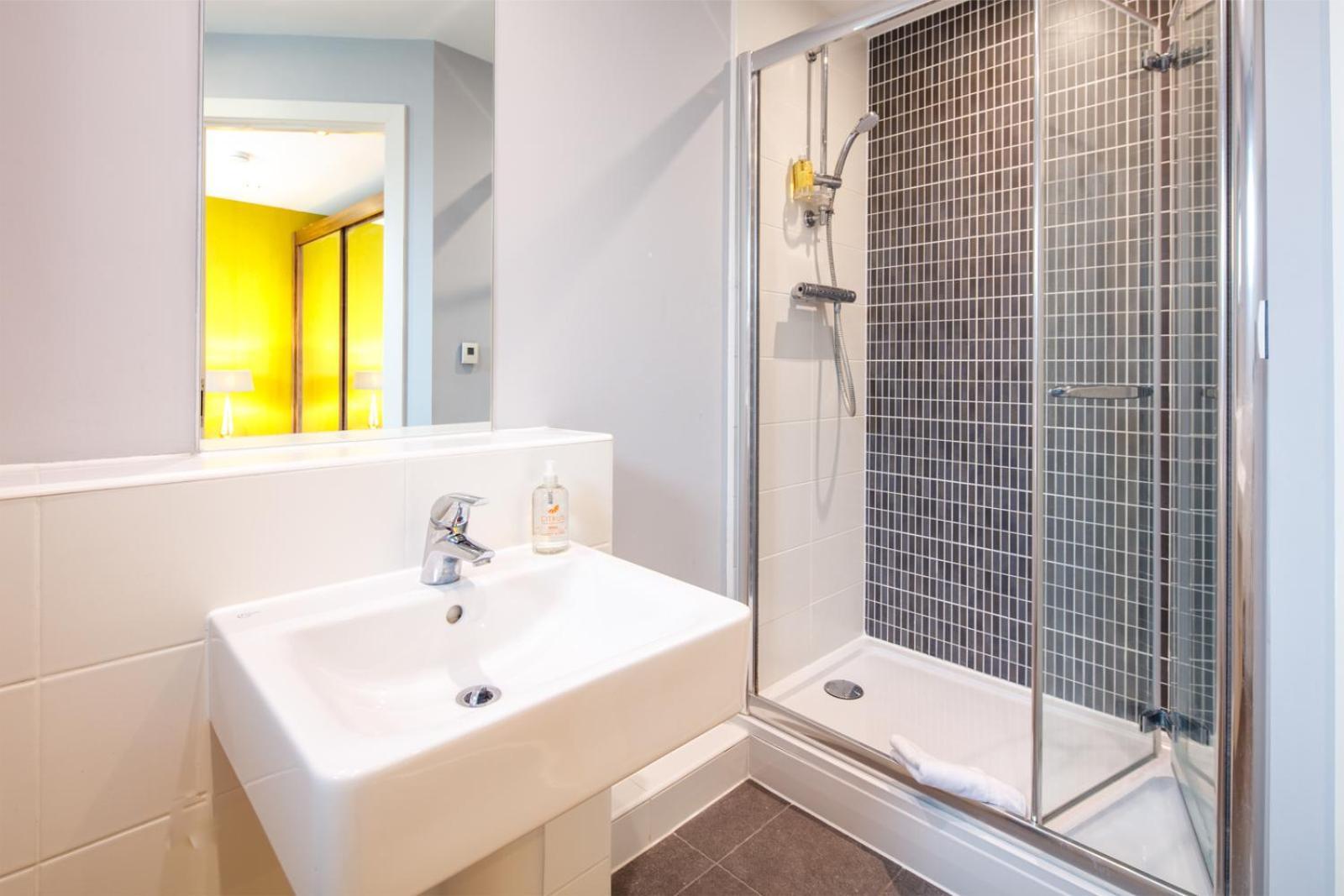 The Boat House Apartment By Cliftonvalley Apartments Bristol Exteriör bild